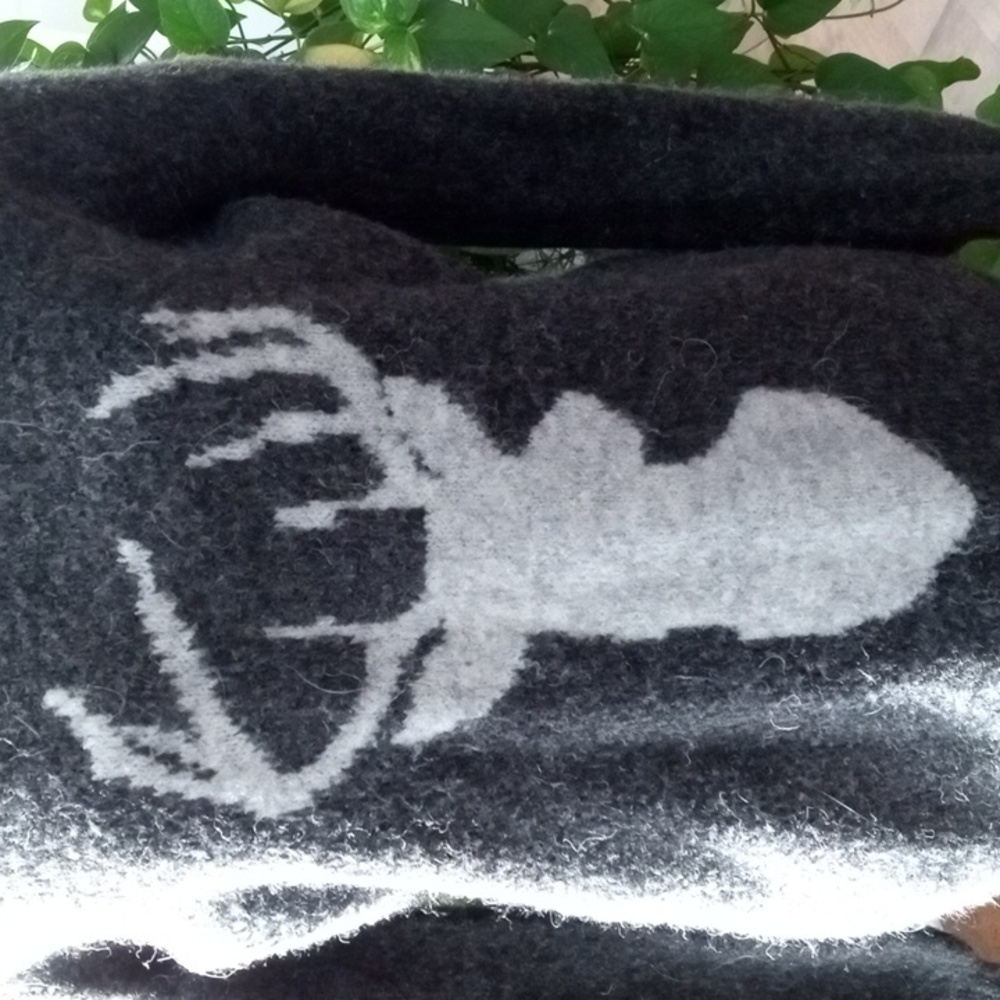 Women's Gray Alpaca Sweater with Deer Design - Picture 2 of 13